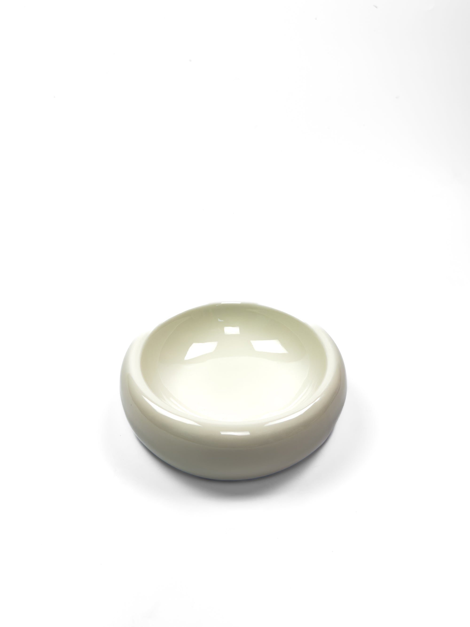 Weißer Futternapf aus Keramik | pure white | dopamine decor | moderne bubble Form | Katzen, Hunde, Kaninchen | TUVY  | Katzennapf  | Napf, Näpfe||