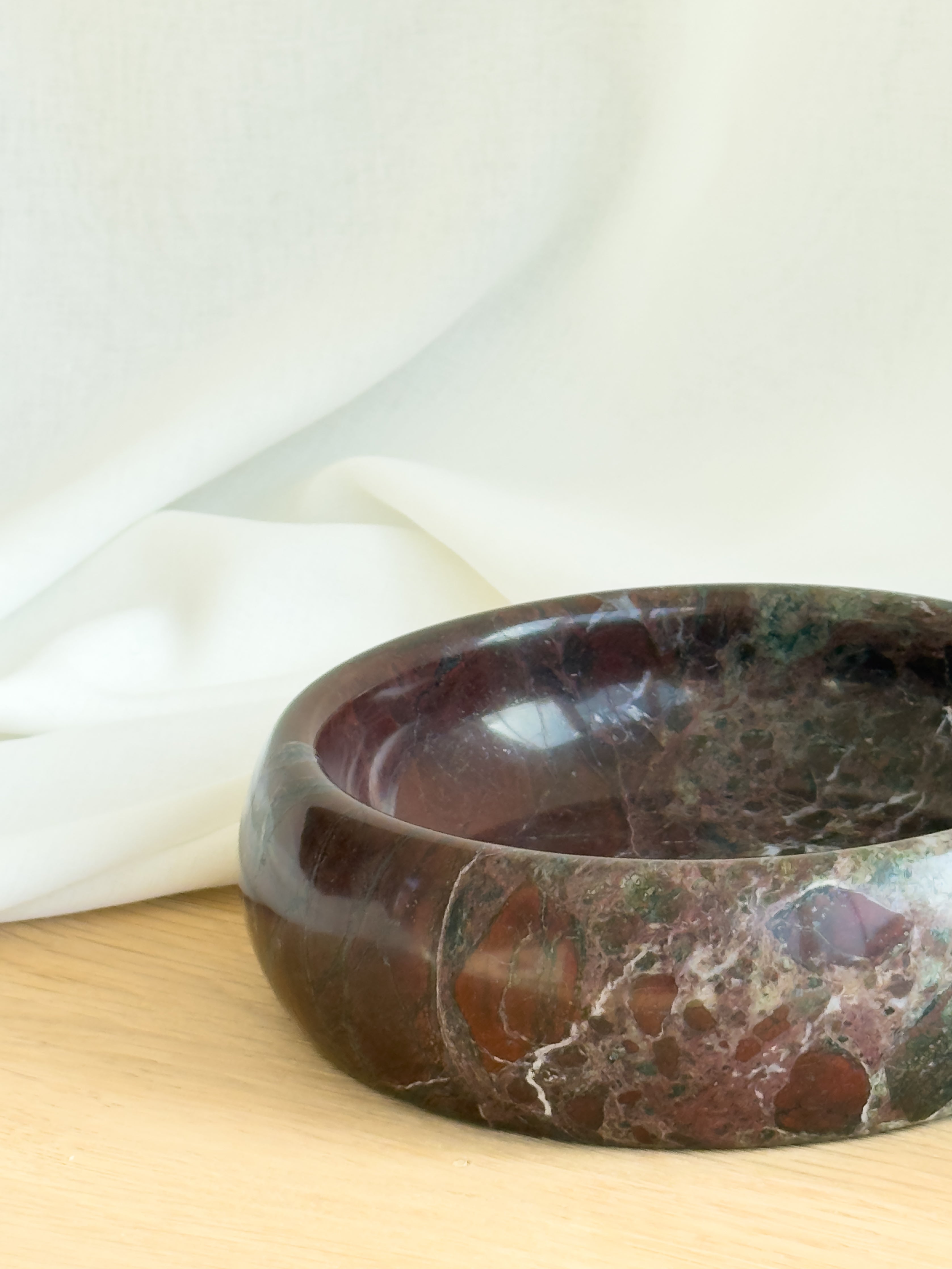 Katzennapf aus Naturstein