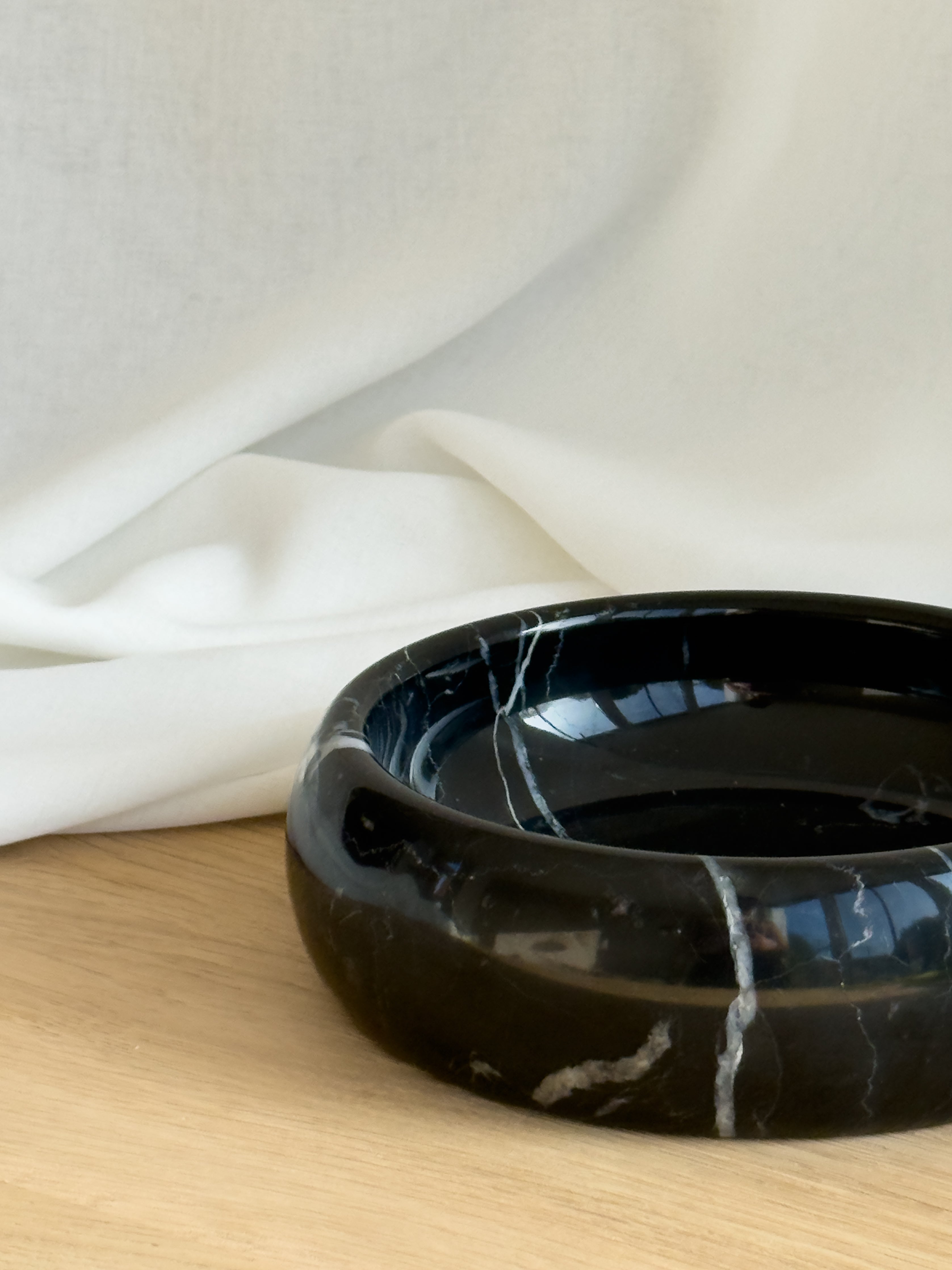 Katzennapf aus Naturstein